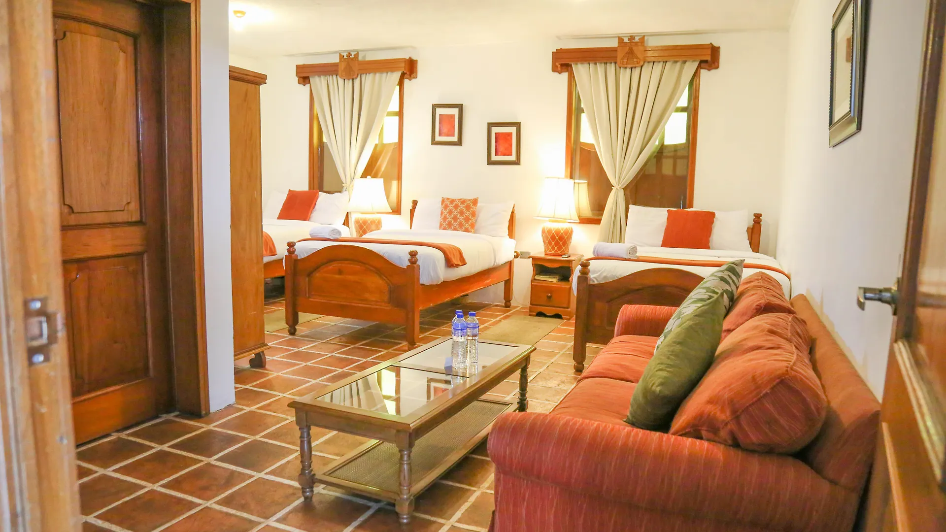 El Carmen Suites Antigua Hotel