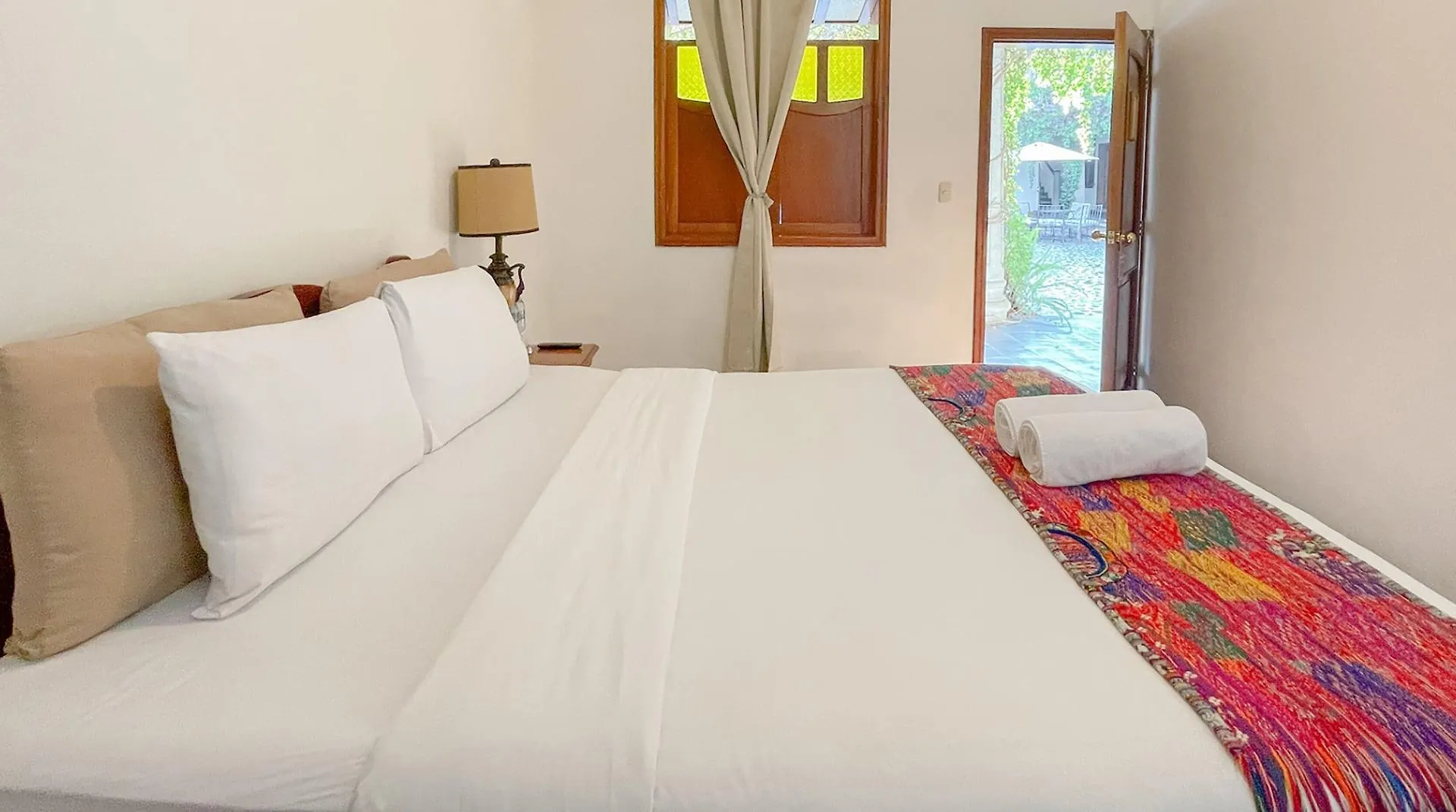 *** Hotel El Carmen Suites Antigua Guatemala