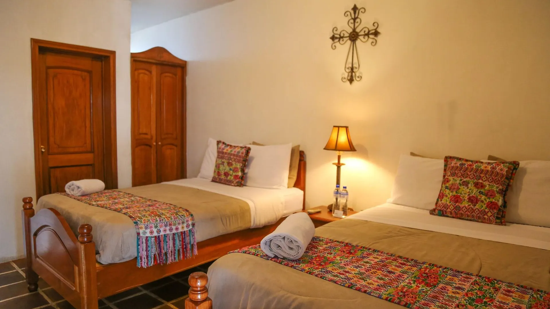 El Carmen Suites Antigua Hotel