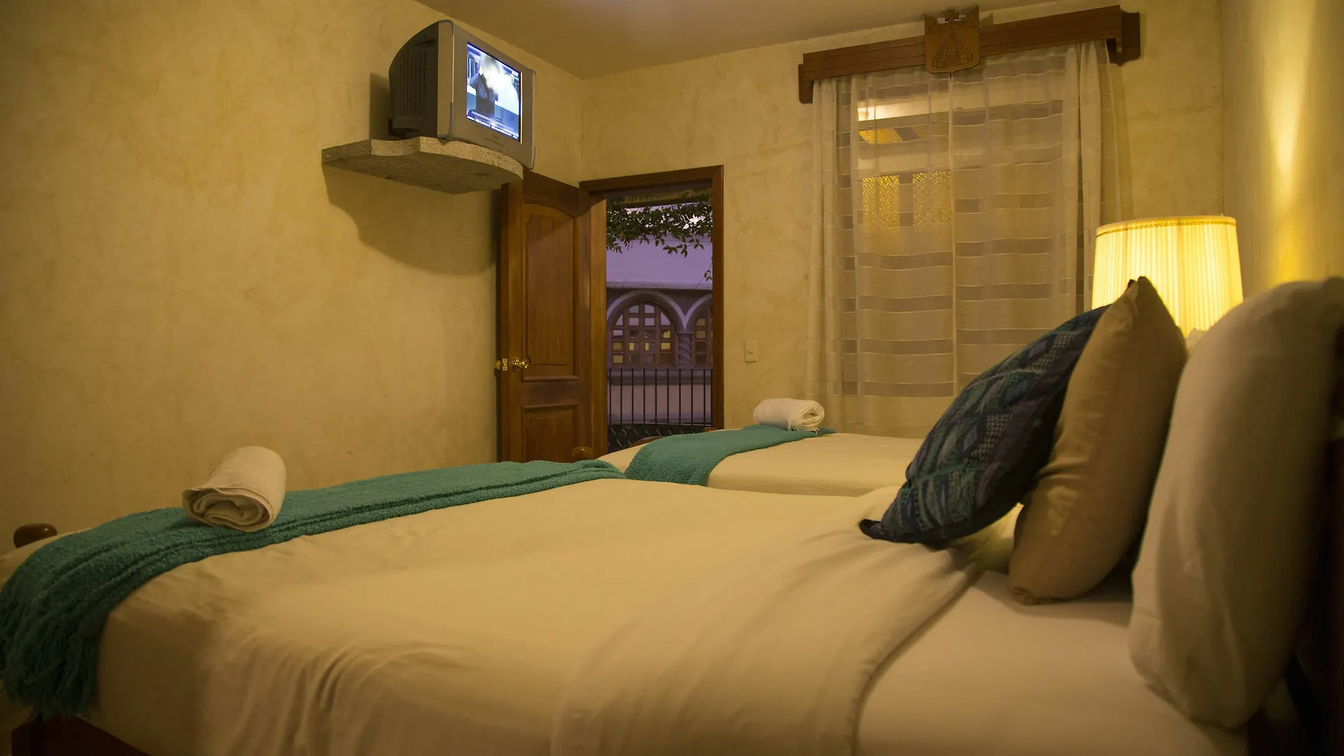 El Carmen Suites Antigua 3*,